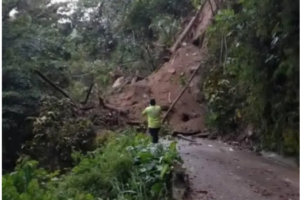 Carretera de Choroní obstaculizada por un nuevo deslizamiento de tierra