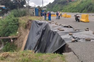 Trabajos de reparación en la autopista Caracas-La Guaira iniciaron este 13oct
