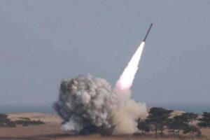 Corea del Norte continúa disparando misiles, lo que incrementa la tensión en esta región