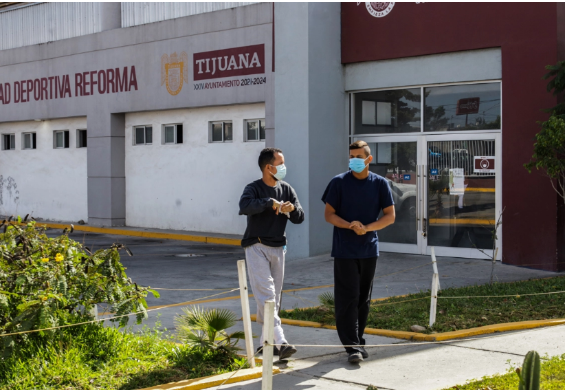 En Tijuana abrieron centros de refugios para venezolanos deportados desde EEUU