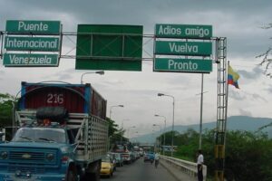 Colombia y Venezuela se preparan para la reapertura del paso vehicular en la frontera