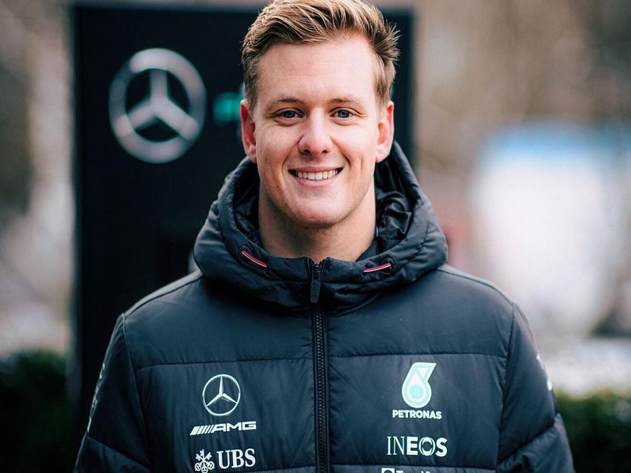 Mick Schumacher seguirá en la F1 ¡Será piloto reserva de Mercedes en 2023! - FOTO