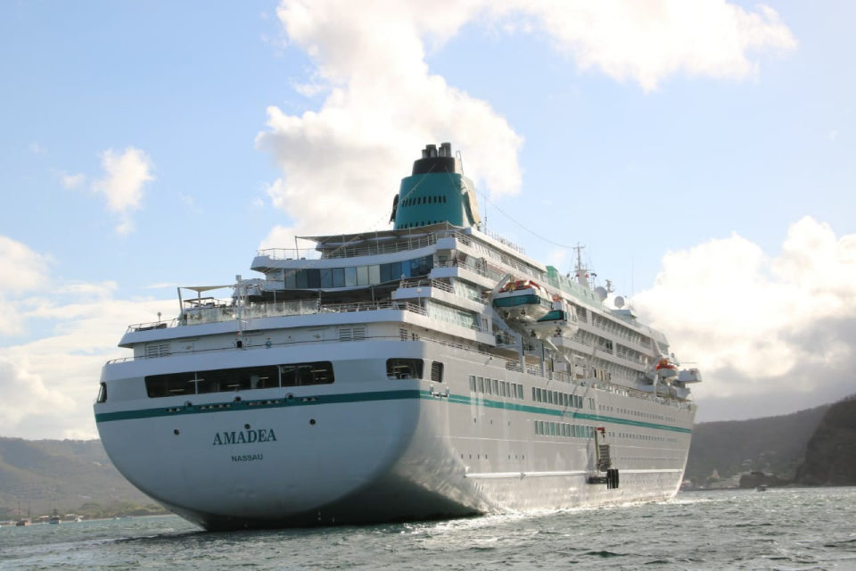 Buque alemán llega a Margarita con casi 500 turistas a bordo