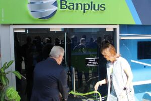 Banplus celebró 17mo aniversario con inauguración de una nueva agencia - FOTO