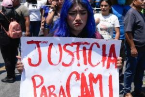 Lincharon a la presunta secuestradora y asesina de una niña en México