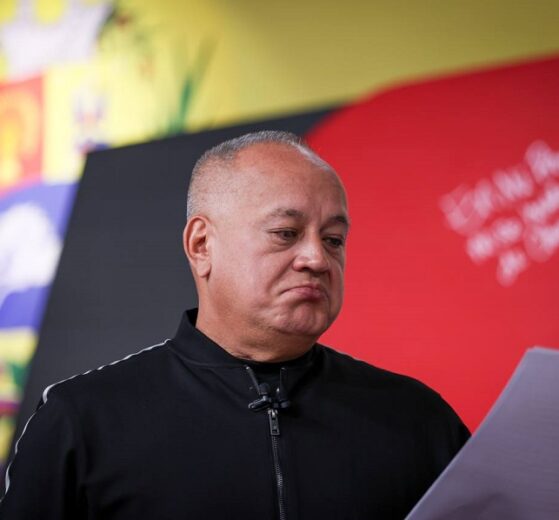 Diosdado Cabello pide al CNE revisar las adhesiones a candidaturas presidenciales: “Ellos son tramposos”