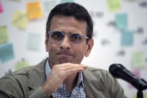 El silencio "ensordecedor" de Henrique Capriles