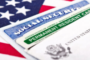 Entran en vigor las nuevas tarifas para tramites de ciudadanía y residencia permanente en EEUU